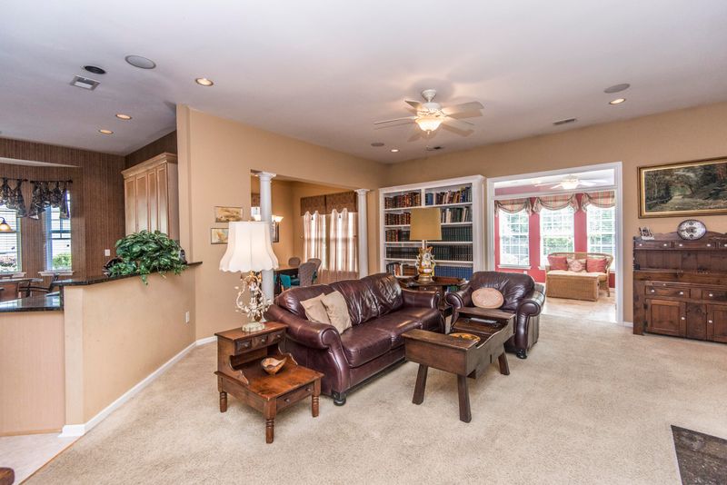 823 Beverly Dr, Summerville, SC 29485