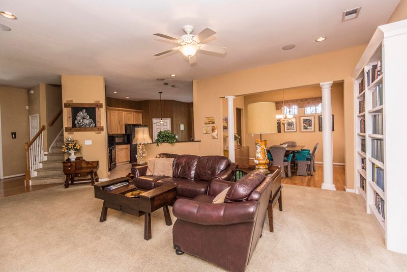 823 Beverly Dr, Summerville, SC 29485