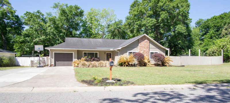 1203 Chicorie Way, Charleston, SC 29412