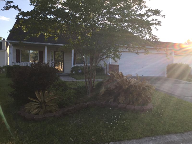 8032 Old Hazelwood Rd, North Charleston, SC 29406