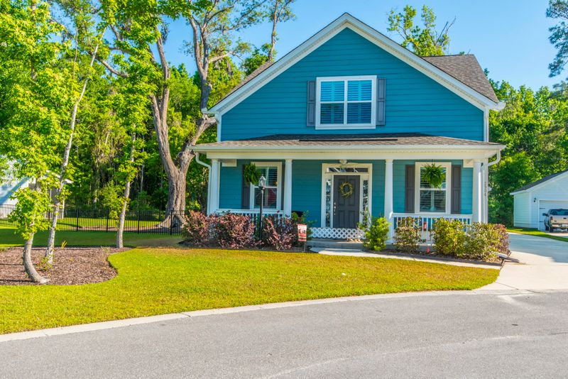 2904 Silver Lake Dr, Johns Island, SC 29455