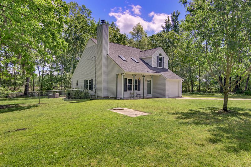 145 Holbrook Dr, Ladson, SC 29456