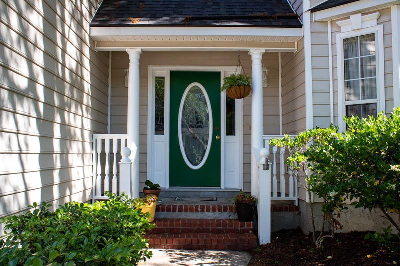 506 Planters Trace Dr, Charleston, SC 29412
