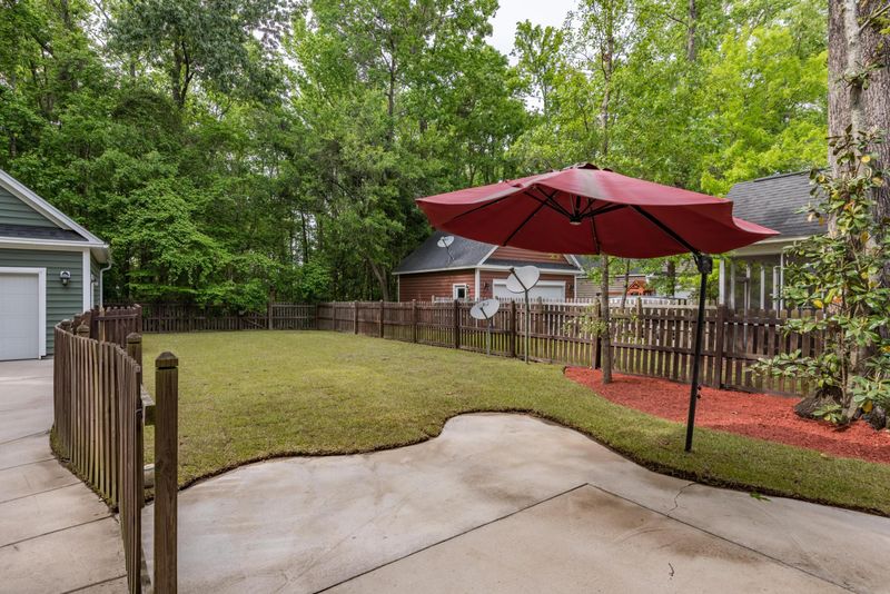 1611 Bluewater Way, Charleston, SC 29414