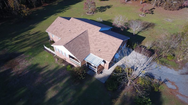 121 Orvin St, Saint Stephen, SC 29479