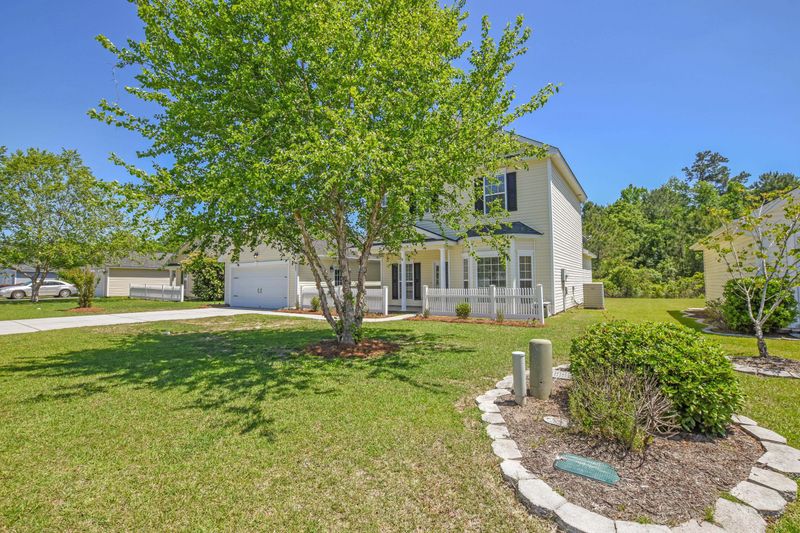 603 Savannah River Dr, Summerville, SC 29485