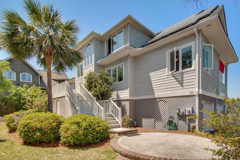 270 Little Oak Dr, Folly Beach, SC 29439