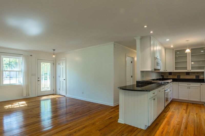28 31st Ave, Isle Of Palms, SC 29451