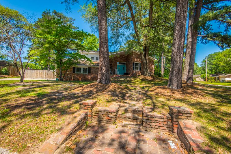 115 Jefferson Ln, Ladson, SC 29456
