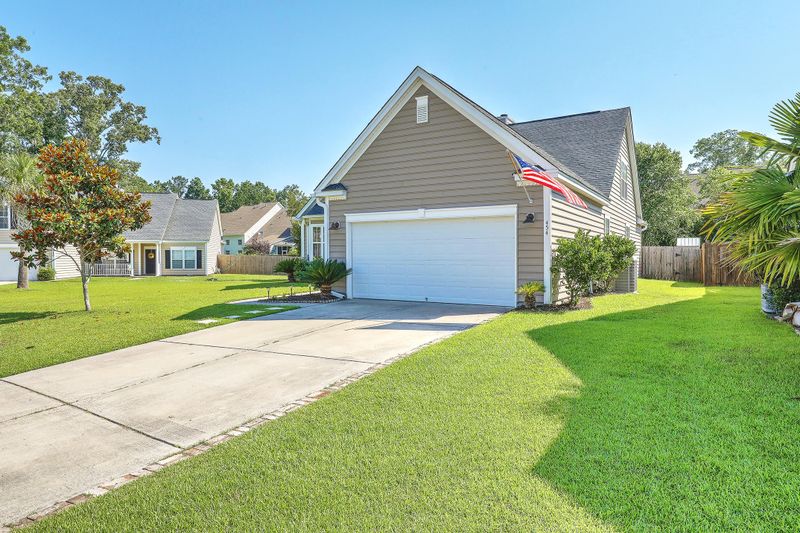 454 Sycamore Shade St, Charleston, SC 29414