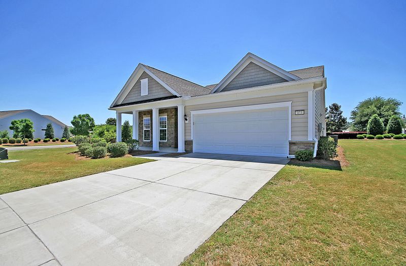 473 Eastern Isle Ave, Summerville, SC 29486