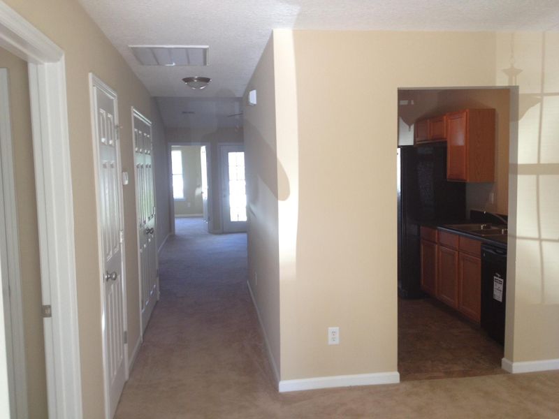 7879 Montview Rd, North Charleston, SC 29418