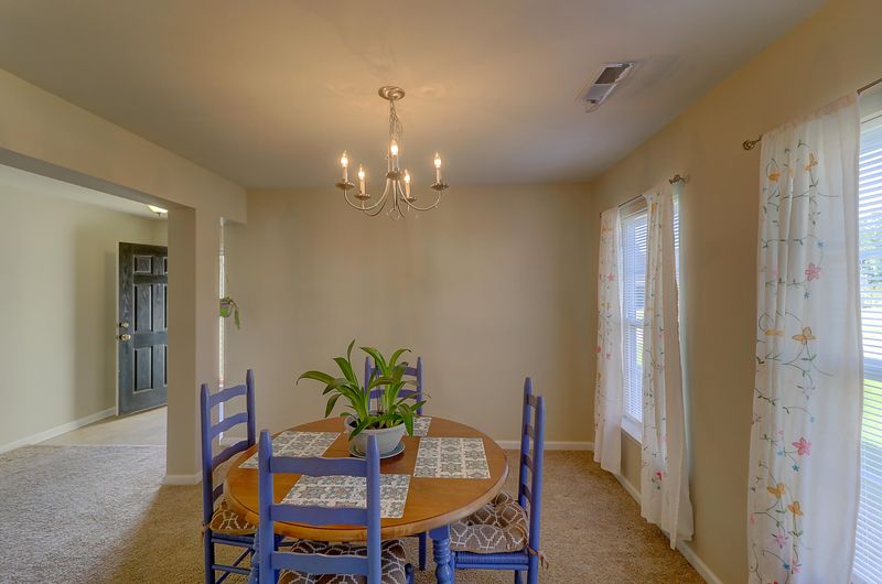 306 Taggert Cir, Goose Creek, SC 29445