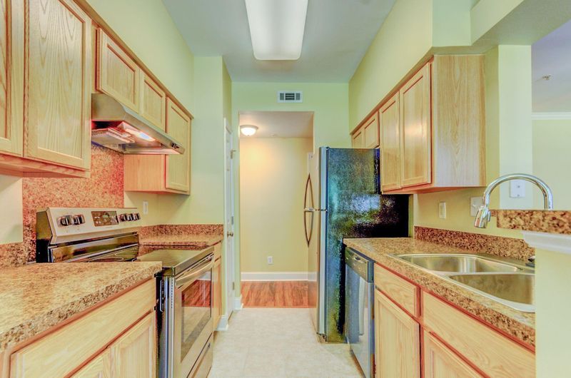 700 Daniel Ellis Dr #5104, Charleston, SC 29412