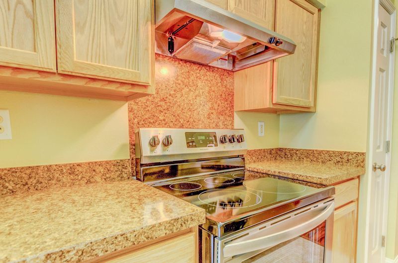 700 Daniel Ellis Dr #5104, Charleston, SC 29412
