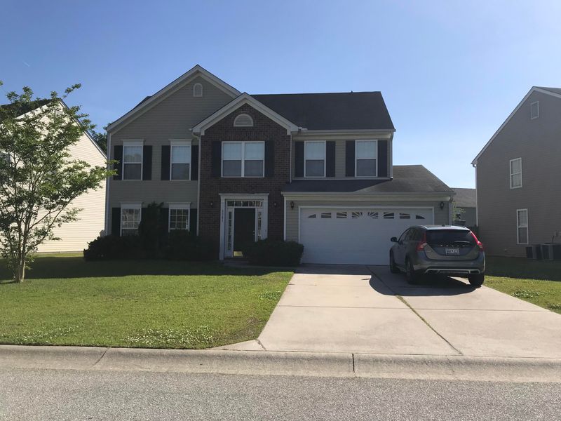 3381 Middlesboro Ave, Summerville, SC 29485