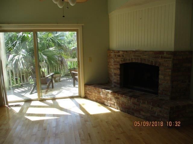 2963 Deer Point Dr, Johns Island, SC 29455