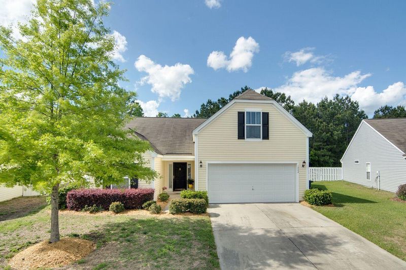 1322 Palm Cove Dr, Charleston, SC 29492