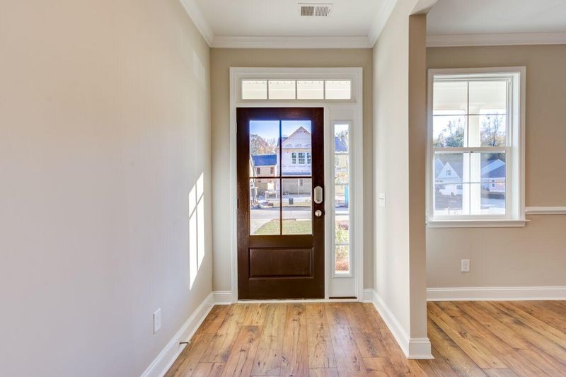 108 Longdale Dr, Summerville, SC 29483