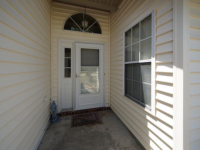 141 Pecan Grove Ave, Goose Creek, SC 29445
