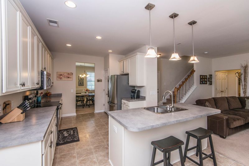 475 Nelliefield Trl, Charleston, SC 29492
