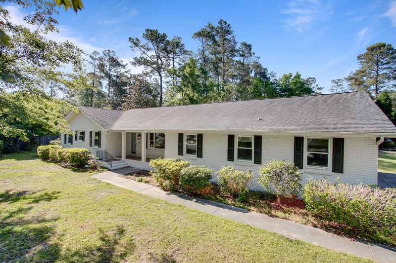 111 Jessen St, Summerville, SC 29483
