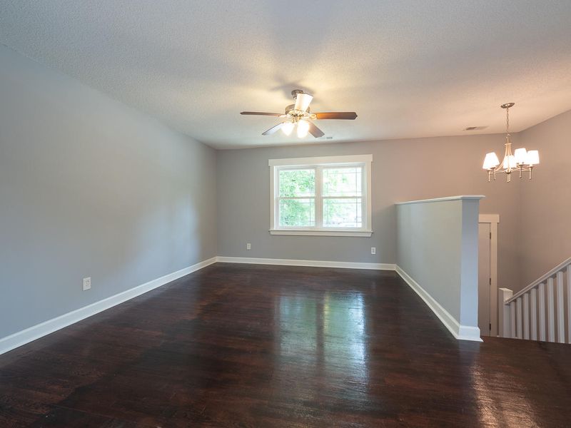 1146 Berkeley St, Hanahan, SC 29410