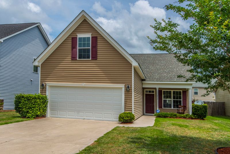 4932 Serene Ln, Hollywood, SC 29449