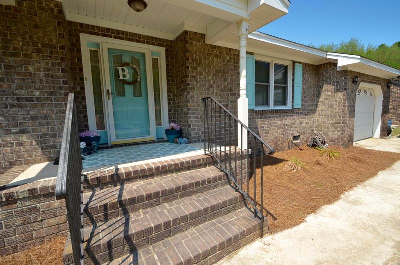 305 Read St, Moncks Corner, SC 29461