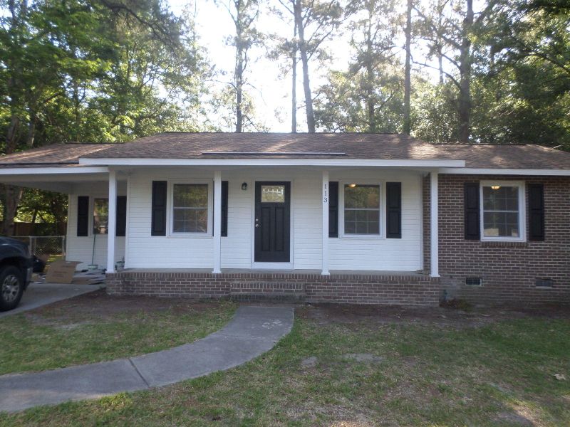 113 Oakdale Dr, Summerville, SC 29483