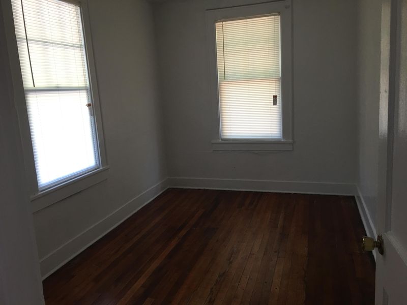 2708 E Surrey Dr, North Charleston, SC 29405
