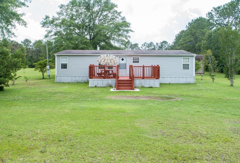 337 Domingo Dr, Moncks Corner, SC 29461