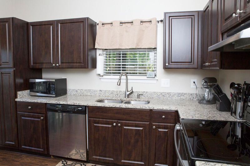 217 Windsor Mill Rd, Goose Creek, SC 29445