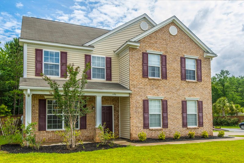 170 Cypress Forest Dr, Moncks Corner, SC 29461