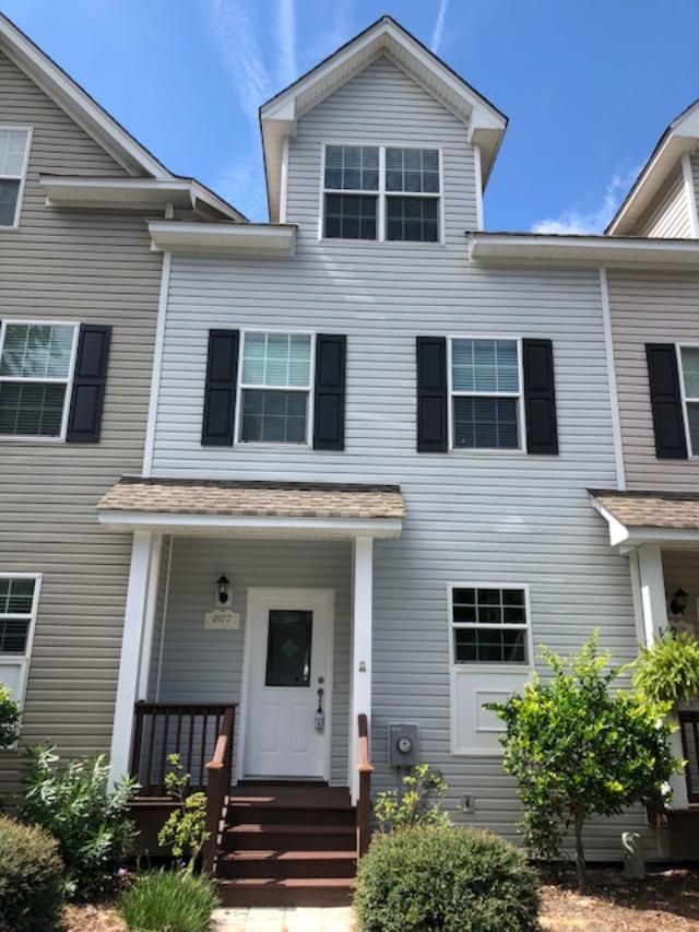 4977 Lake Palmetto Ln, North Charleston, SC 29418