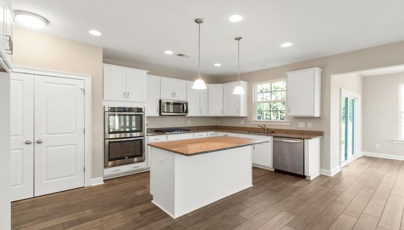 110 Coastal Wood Ln, Summerville, SC 29483