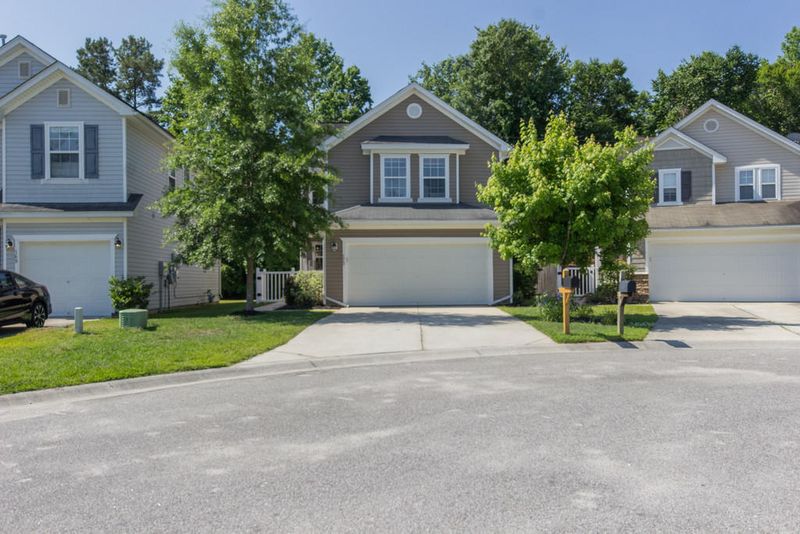 173 Chemistry Cir, Ladson, SC 29456