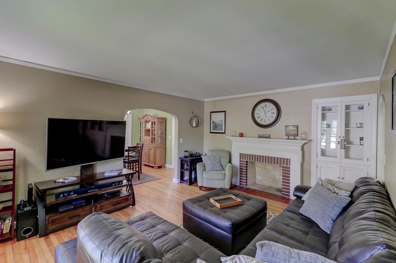 529 Saint Andrews Blvd, Charleston, SC 29407