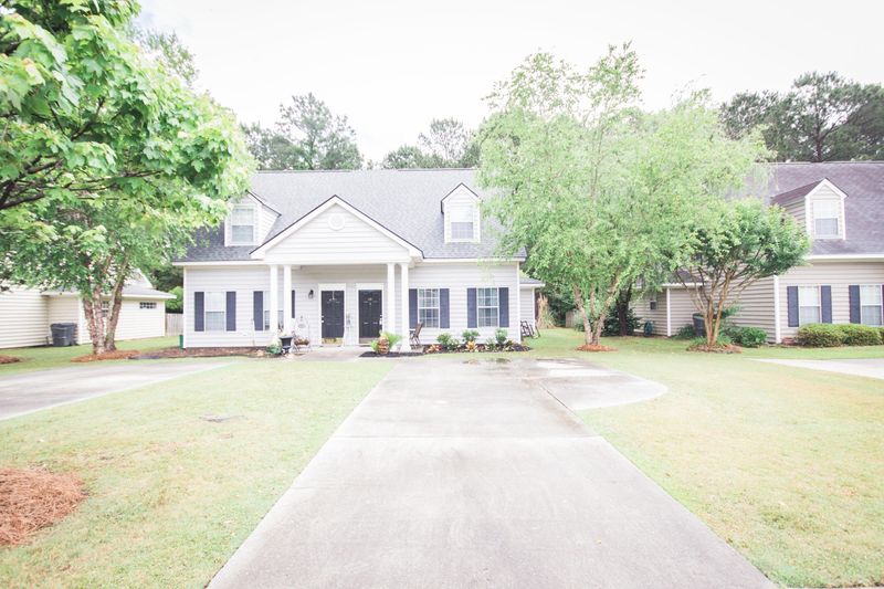 4861 Habersham Ln, Summerville, SC 29485