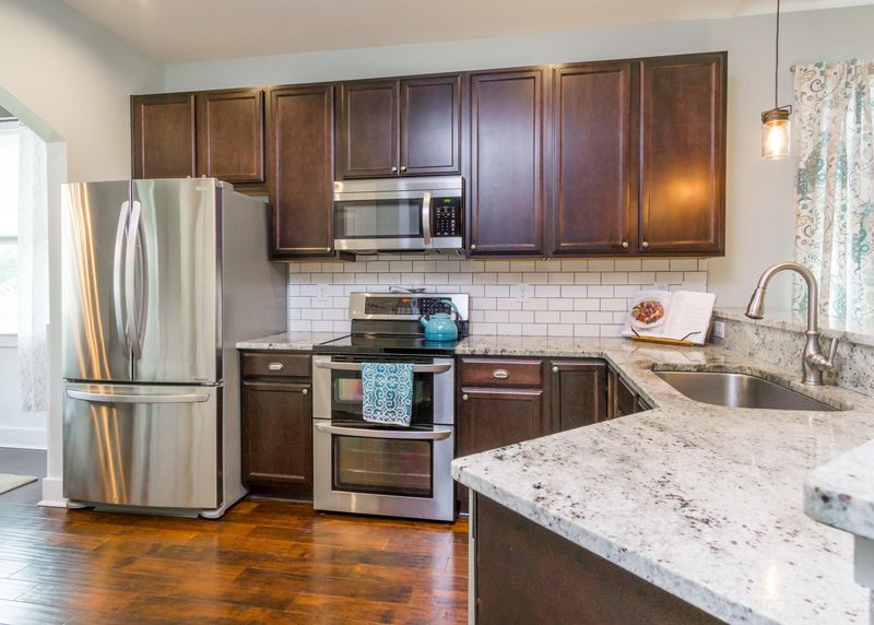 3545 Walter Dr, Johns Island, SC 29455