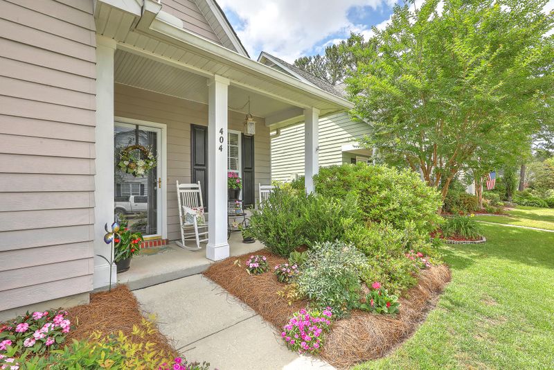 404 Pimpernel St, Summerville, SC 29483