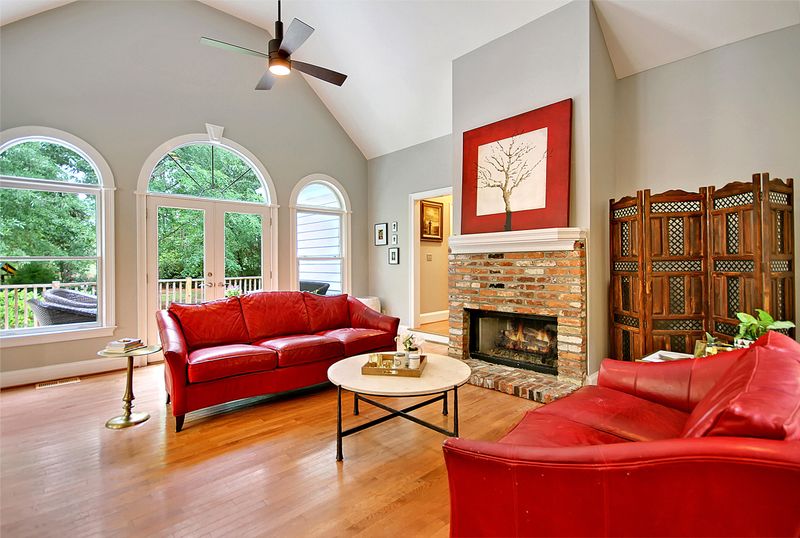 1791 Cherokee Rose Cir, Mount Pleasant, SC 29466
