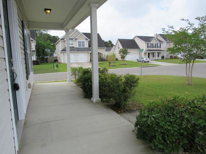 7810 Magellan Dr, North Charleston, SC 29420
