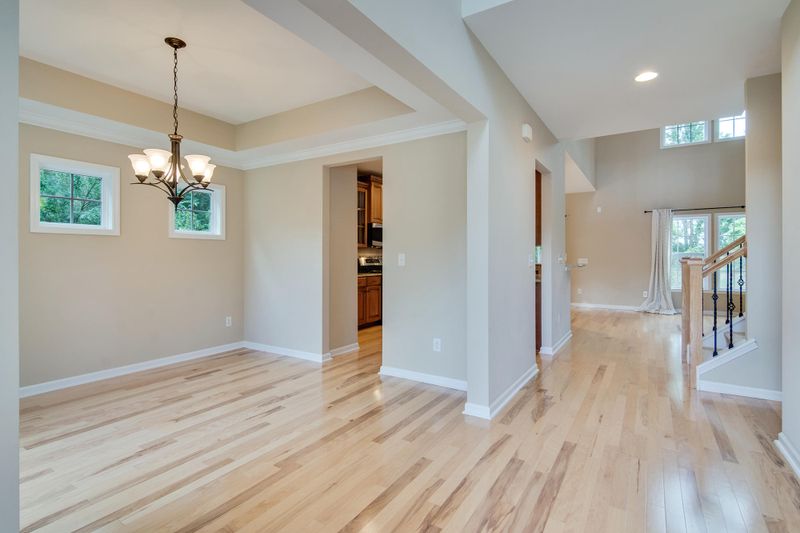 5465 Kings River Dr, North Charleston, SC 29420