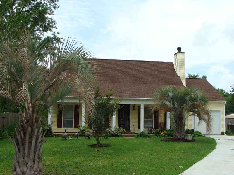 121 Singletree Ct, Goose Creek, SC 29445