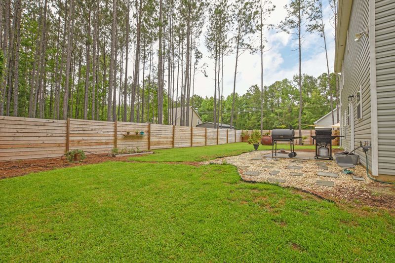102 Chiles Dr, Summerville, SC 29483