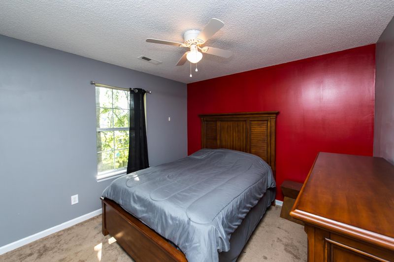102 Wilton St, Goose Creek, SC 29445