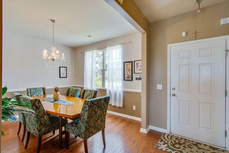 362 Deep River Rd, Summerville, SC 29486