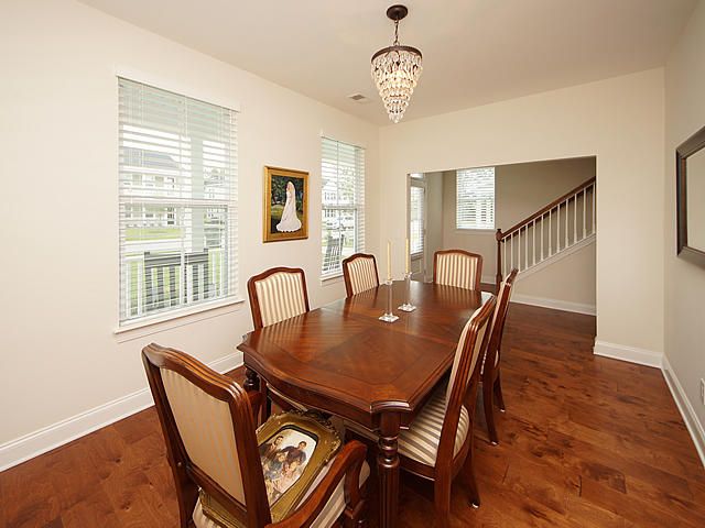 7408 Purser Ln, Hanahan, SC 29410