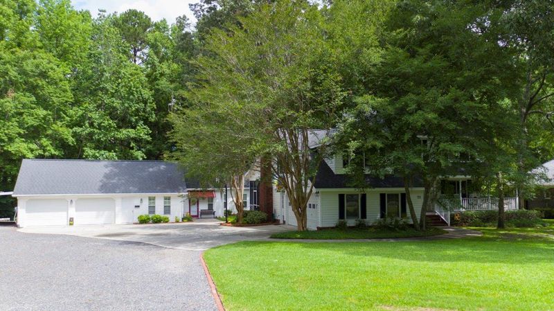 73 King Charles Cir, Summerville, SC 29485
